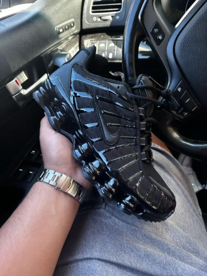 Zapatillas deportivas negras Nike Shox para hombre - 1