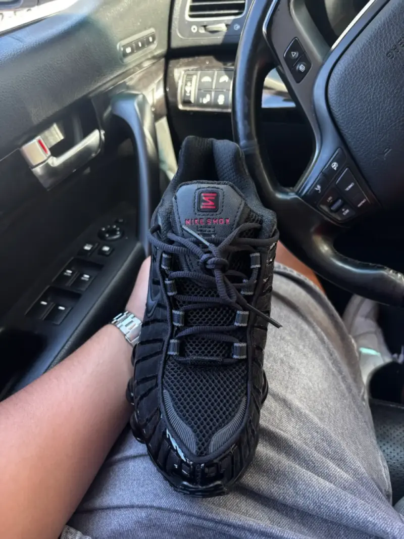 Zapatillas deportivas negras Nike Shox para hombre - 3