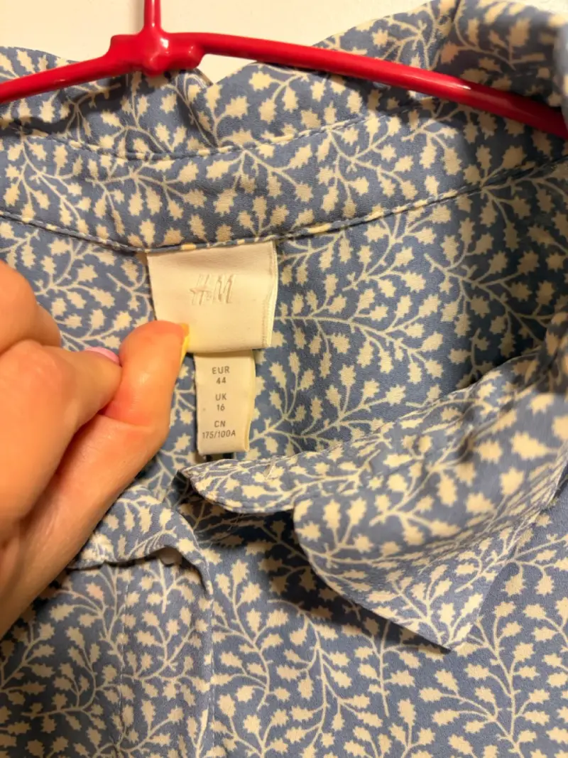 Blusa estampada de manga larga H&M - 2