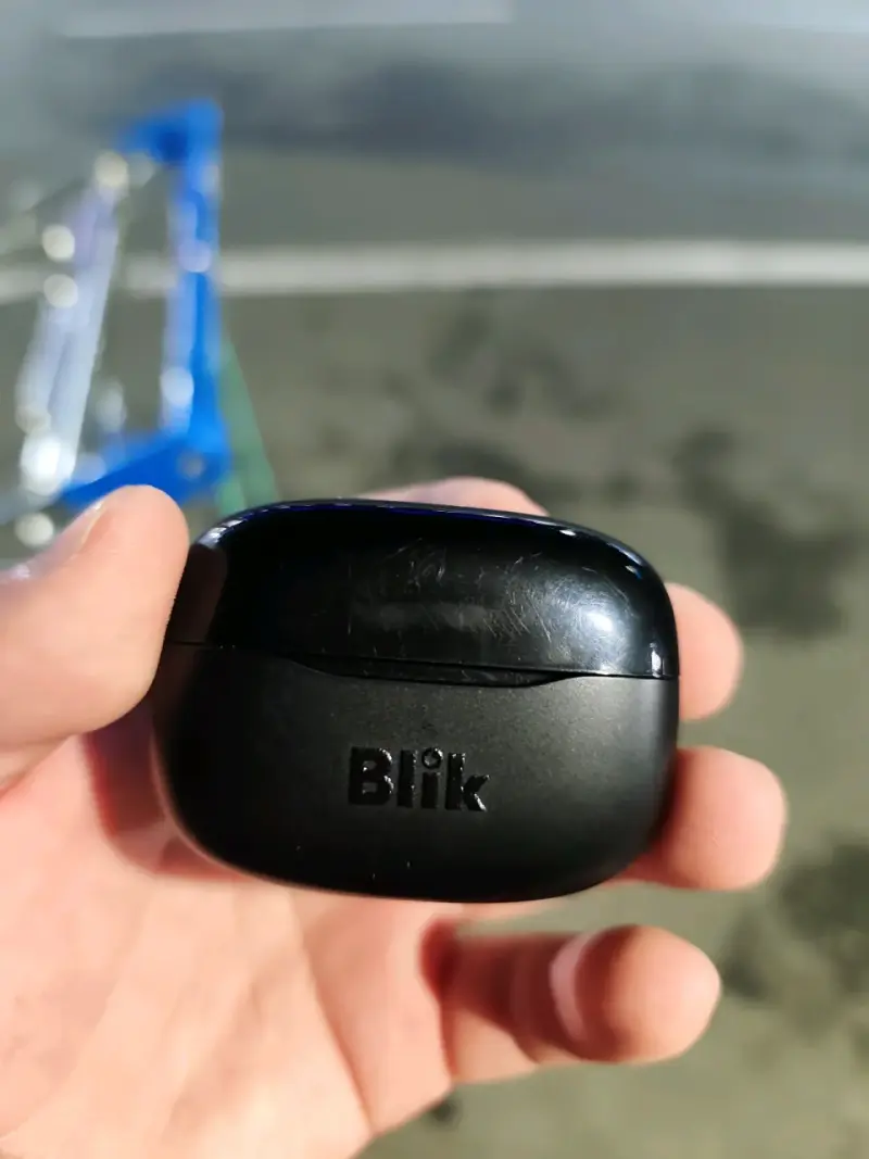 Audífonos inalámbricos Blik con estuche de carga - 2