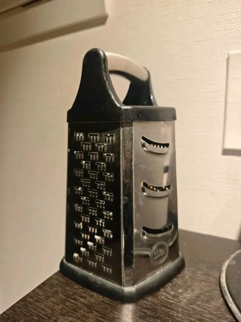 Rallador de Cocina de Acero Inoxidable Ilko - 2