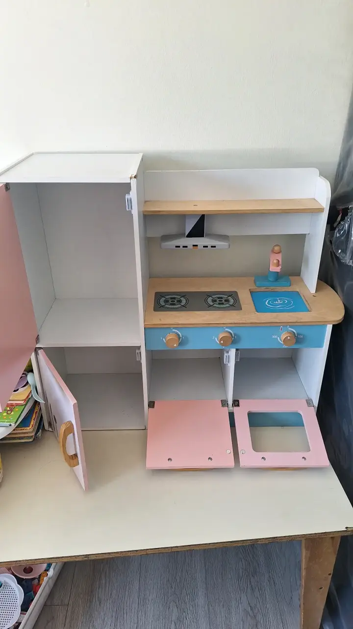 Cocina de juguete de madera para niños - 2