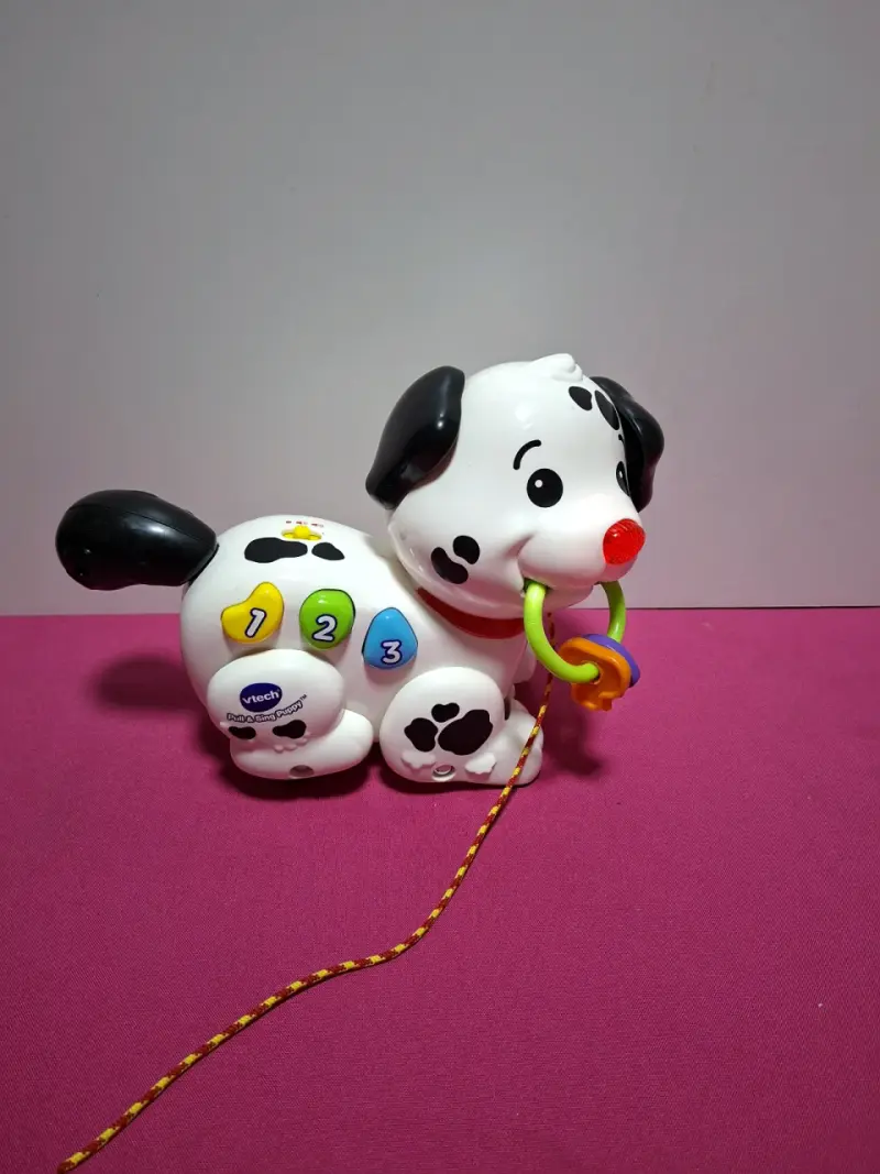 Juguete interactivo perrito VTech con luces y sonidos - 1