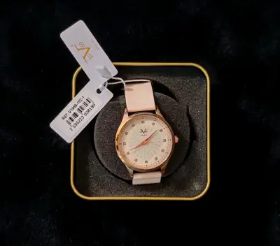 Reloj de pulsera versace dorado  correa palo rosa - miniatura 1