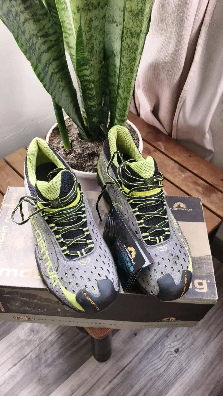 Zapatillas de Trail Running La Sportiva Verdes - 2