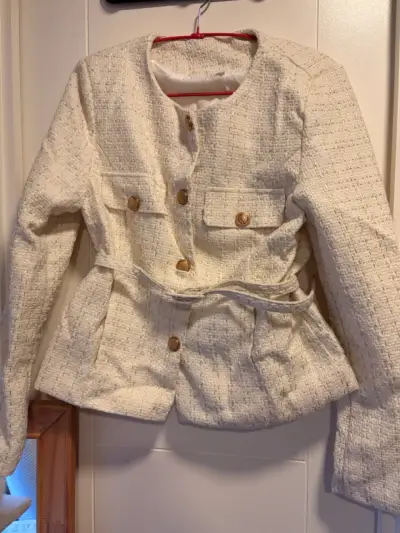 Chaqueta de tweed beige con botones dorados - miniatura 1