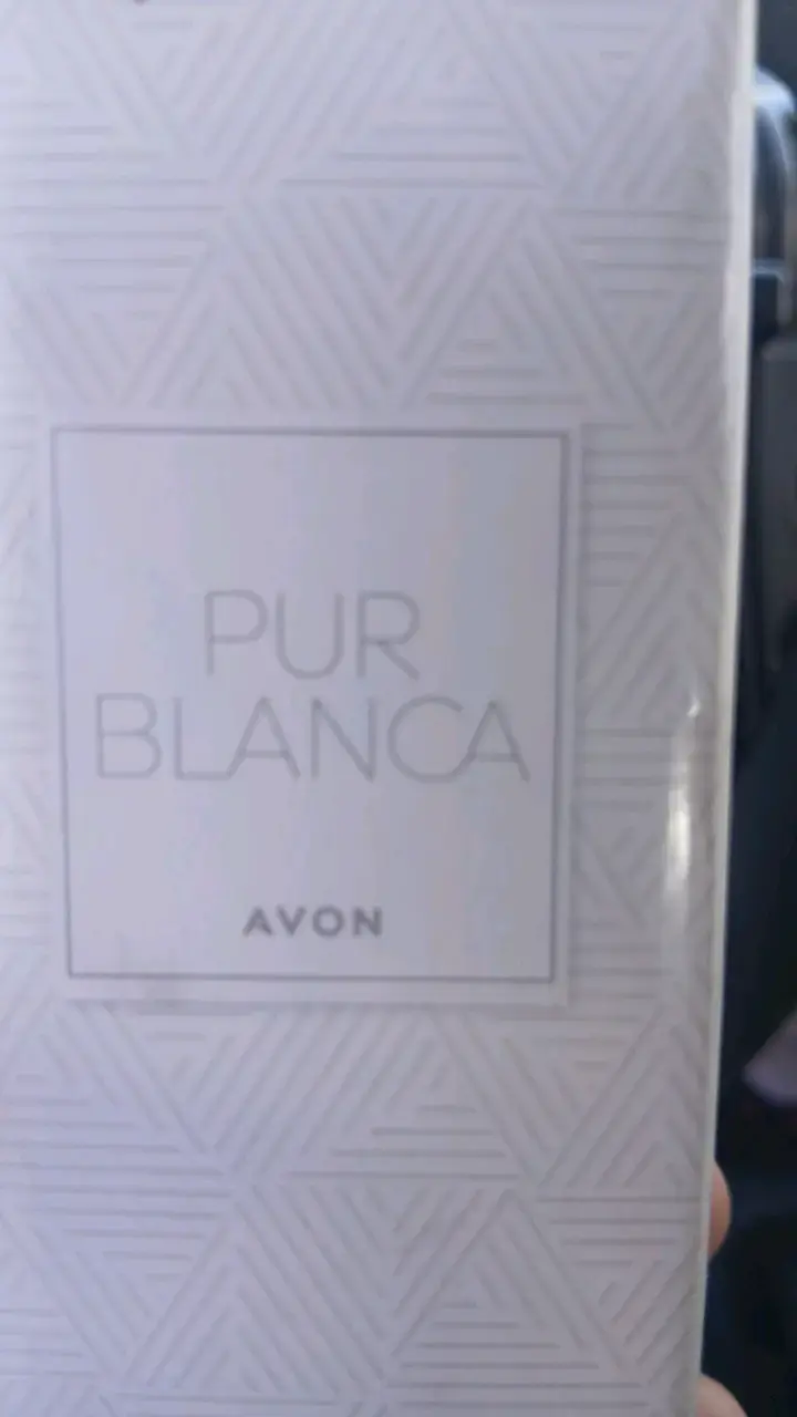 Colonia Pur Blanca de Avon 75ml - 4