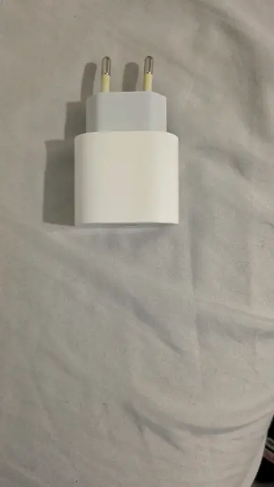 Carcador apple 20w original - miniatura 1