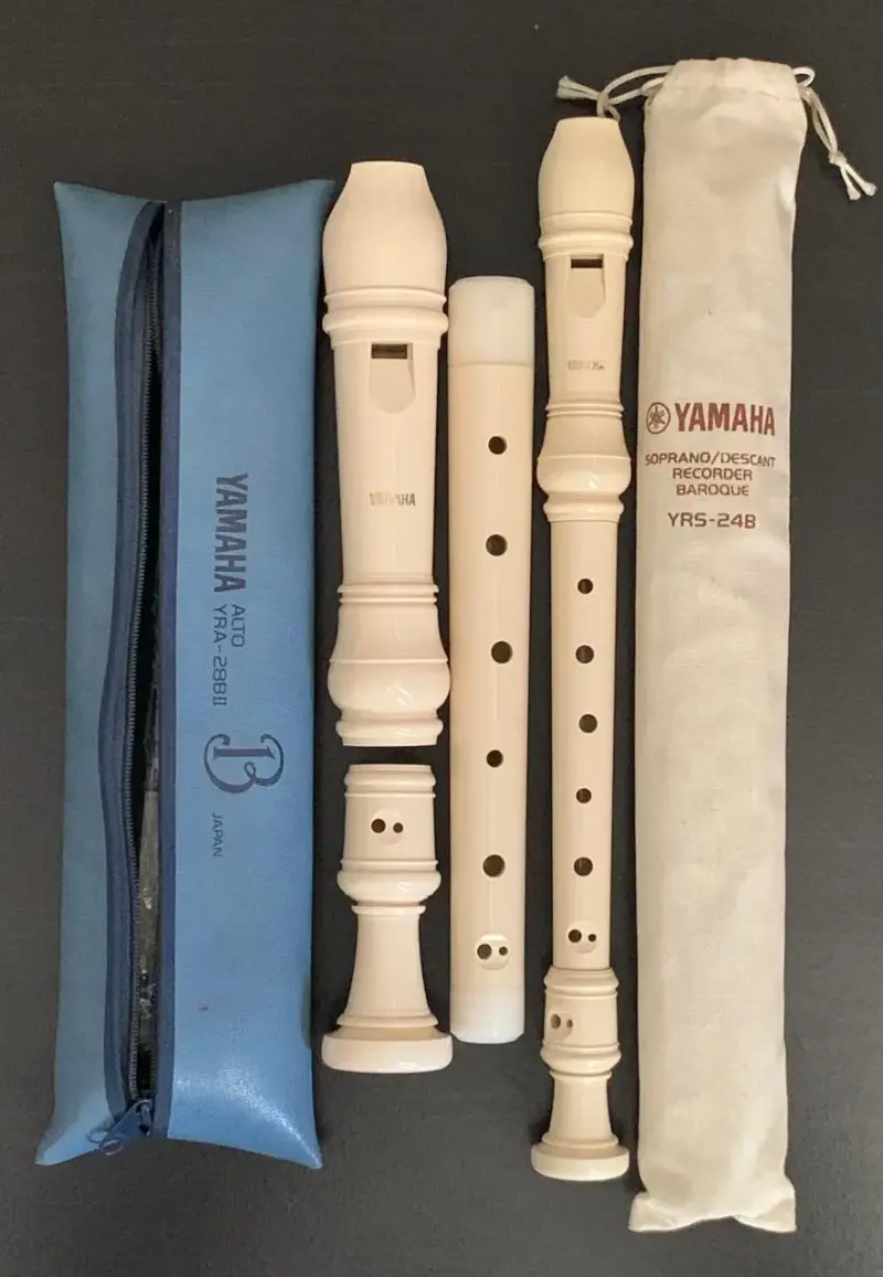 Set Flautas Yamaha Soprano y Alto con Estuche - 2