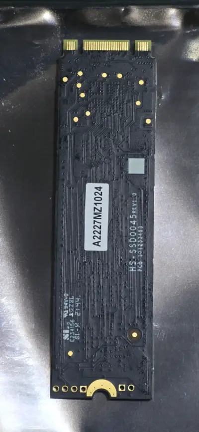 Disco SSD M.2 Hikvision 1024GB - miniatura 3