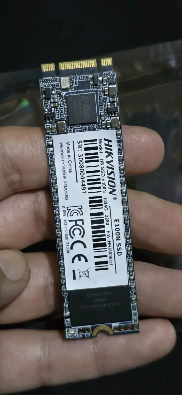 Disco SSD M.2 Hikvision 1024GB - 5