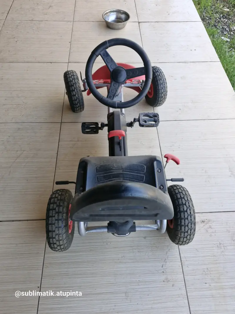 Kart a pedales infantil rojo Rally Prime - 3