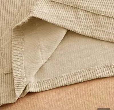 Chaqueta beige con cuello - miniatura 2