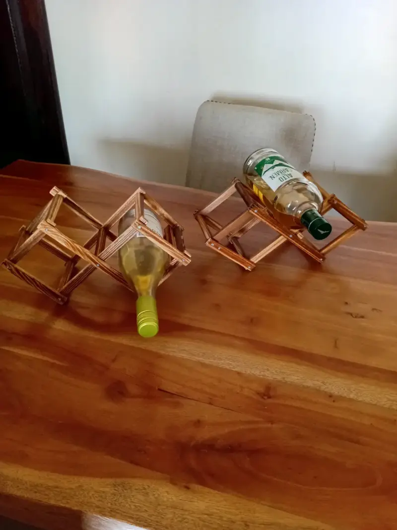 Soporte de madera para botellas de vino - 1