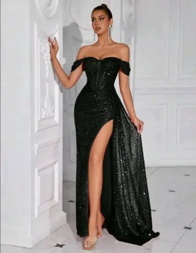 Vestido de gala negro con lentejuelas y abertura - miniatura 1