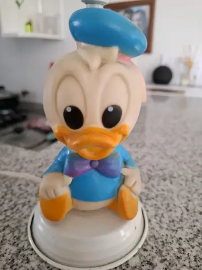 Lámpara pato Donald de goma años 80 - miniatura 1