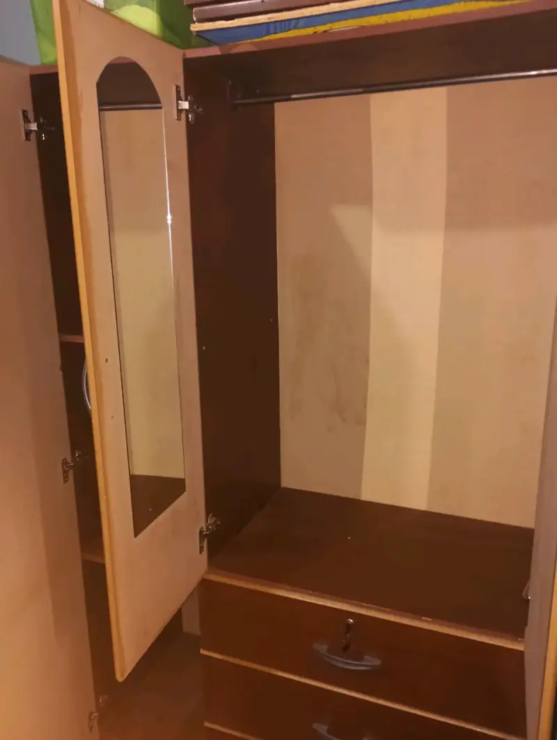 Juego de comedor negro con 4 sillas de madera - 5