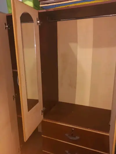 Juego de comedor negro con 4 sillas de madera - miniatura 5