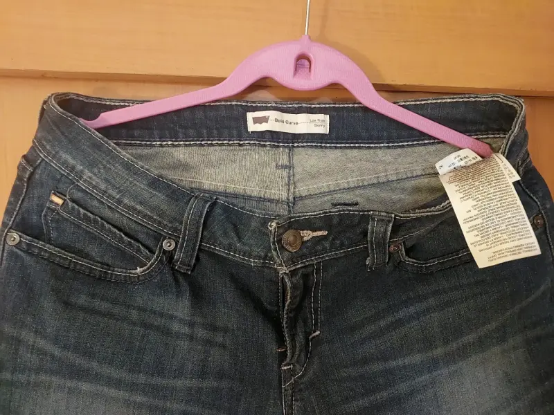 Jeans Levi’s Bold Curve- Low Rise Skinny”. - 4