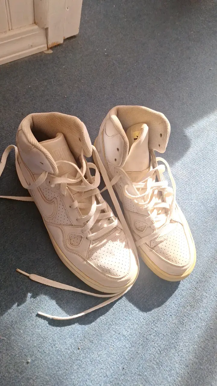 Zapatillas deportivas blancas Nike talla 42.5 - 2
