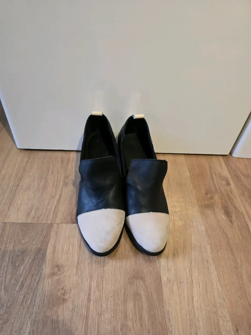 Zapatos de cuero bicolor para mujer - 1