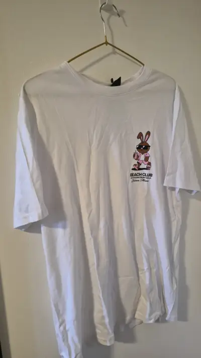 Polera blanca de hombre - miniatura 3