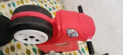 Moto de juguete roja para niños - miniatura 2