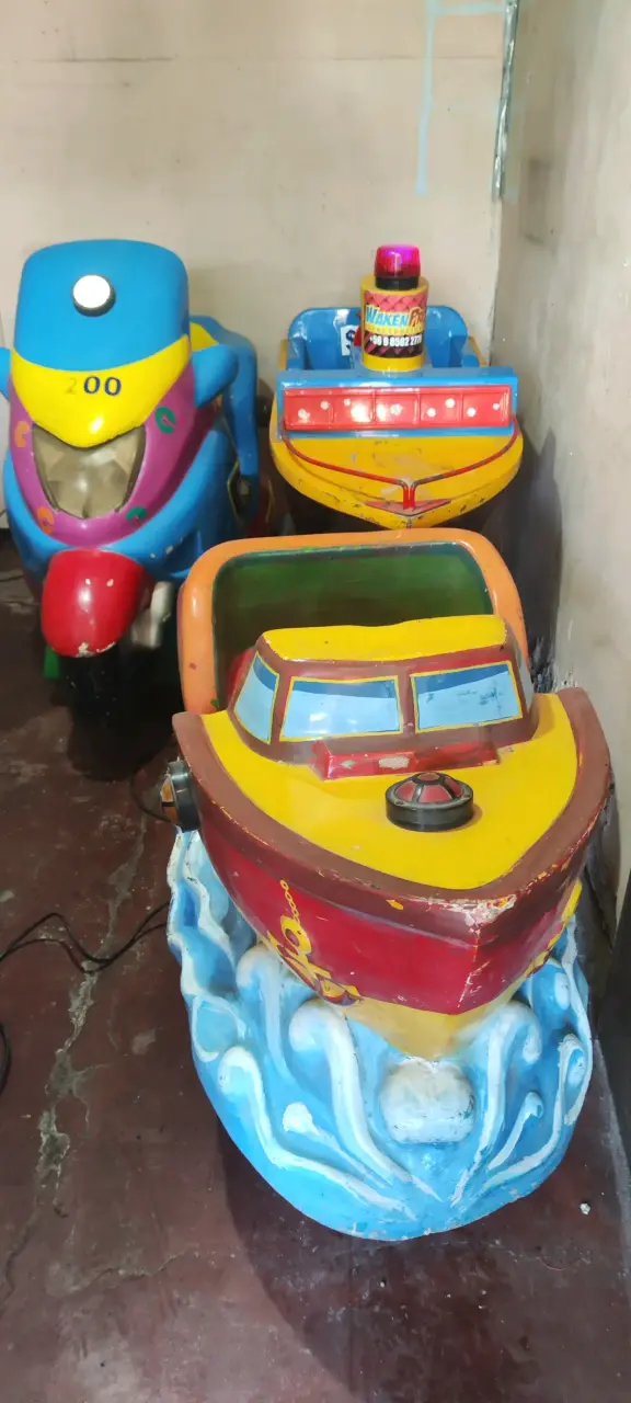 Juegos mecánicos kiddie infantiles de barco y moto - 2