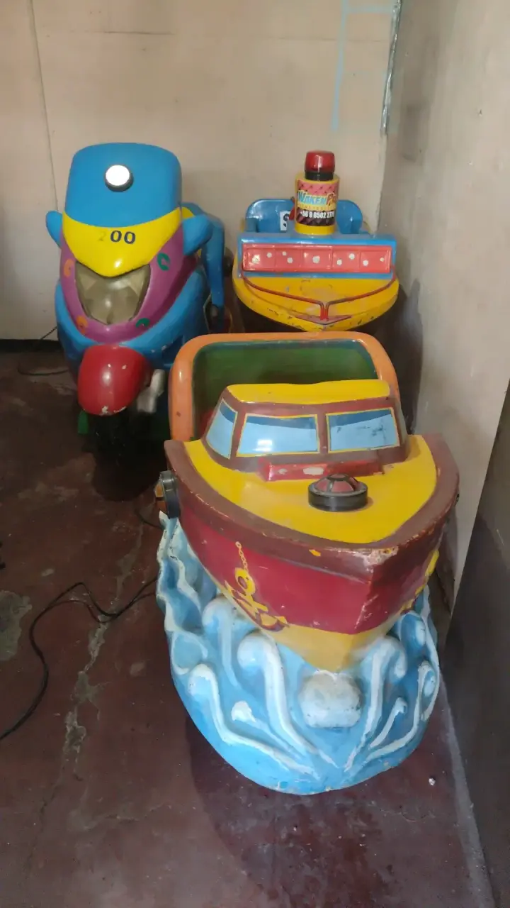 Juegos mecánicos kiddie infantiles de barco y moto - 5