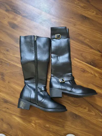 Botas de cuero negras con hebillas - miniatura 1