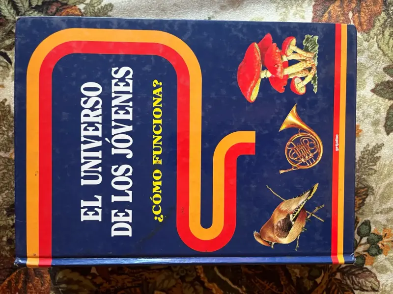 Colección de libros 'El Universo de los Jóvenes' - 2