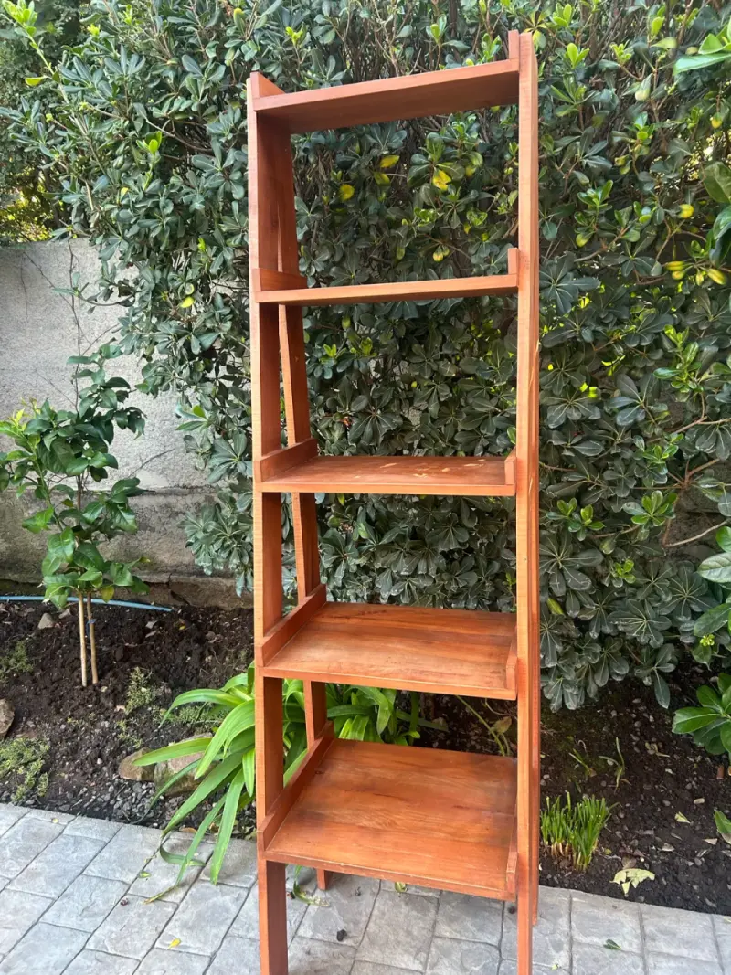 Estantería de madera estilo escalera - 3