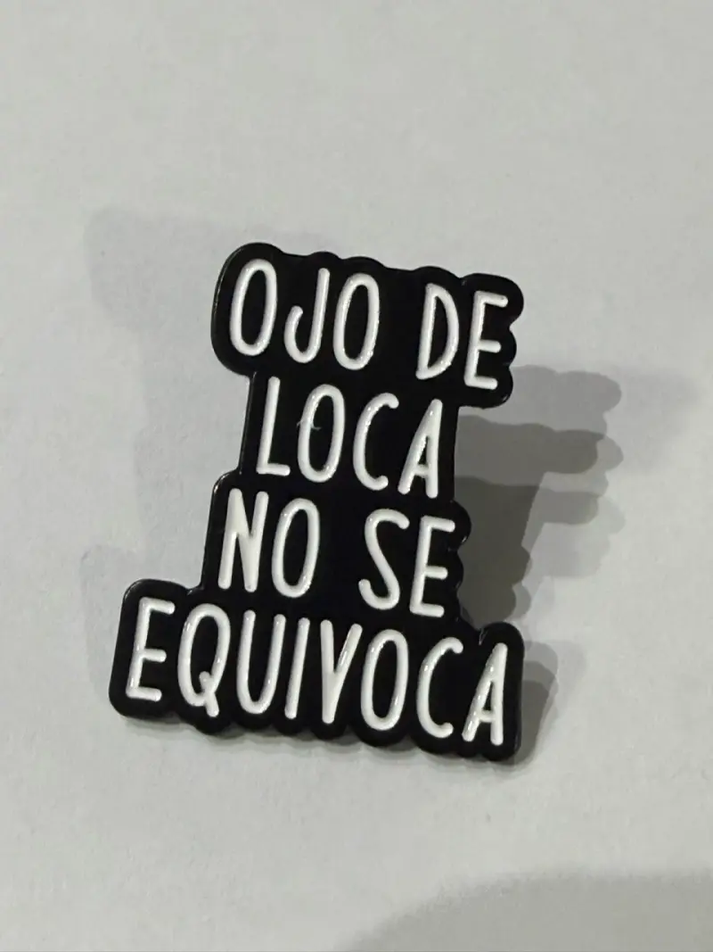 Set de pines con frases divertidas - 4