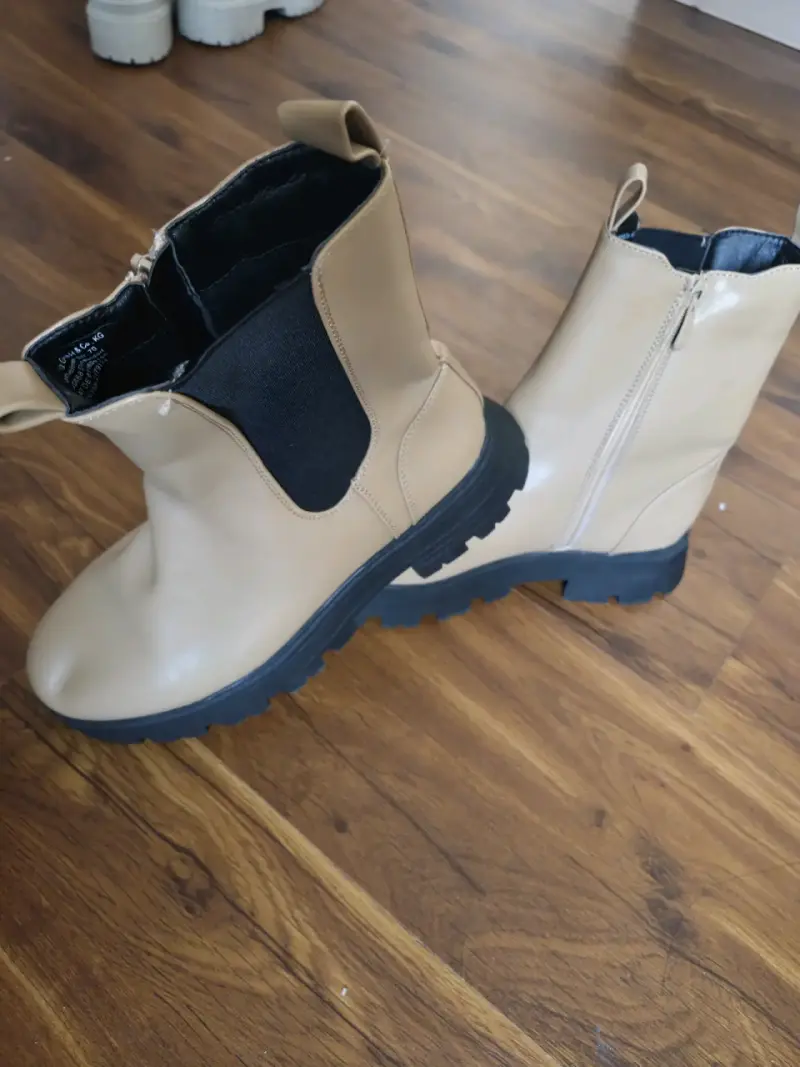 Botines de cuero beige con suela gruesa - 4