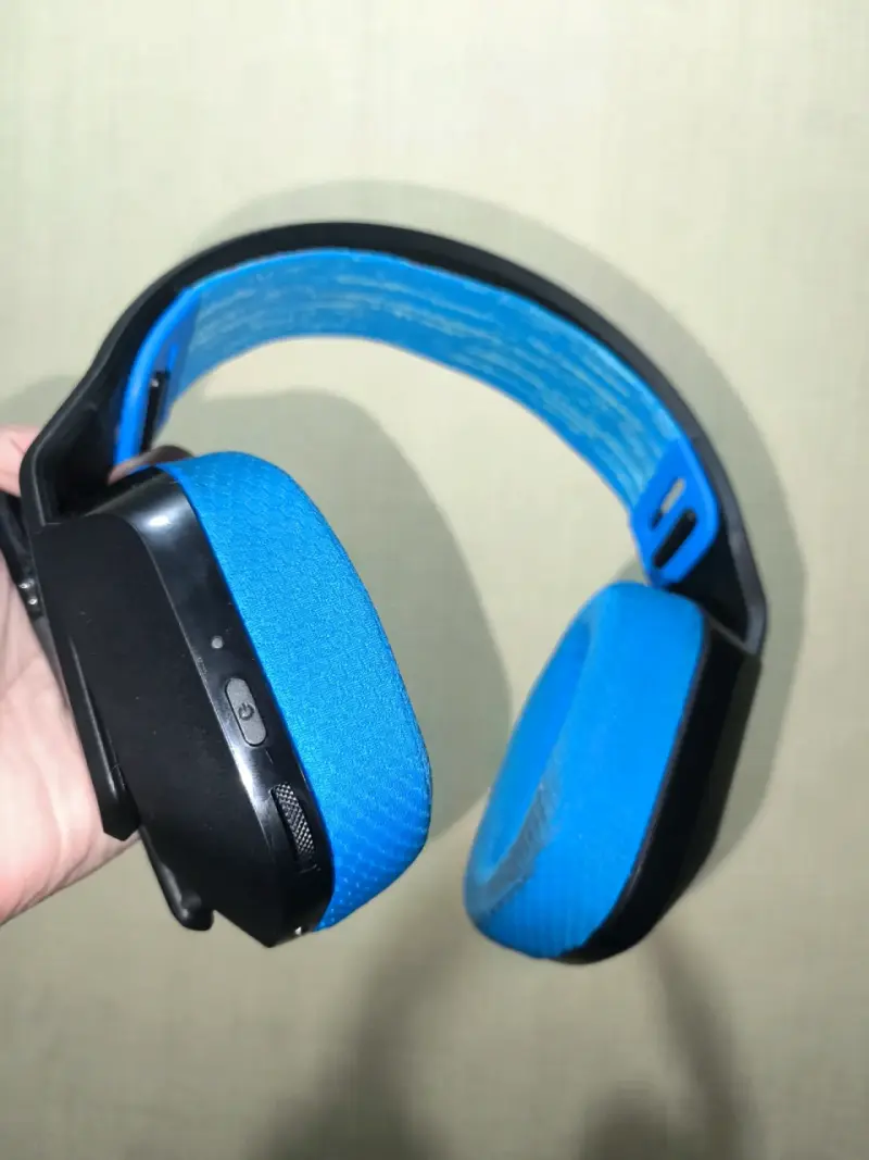 Audífonos inalámbricos Logitech G535 para gaming - 3