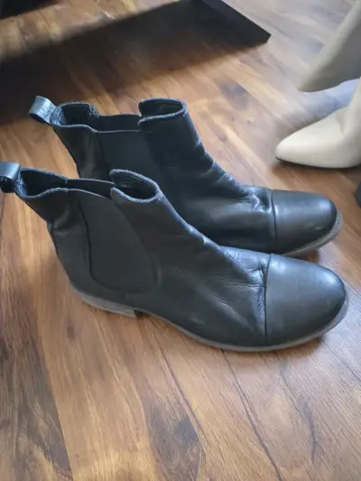 Botines de cuero negro para mujer - miniatura 1