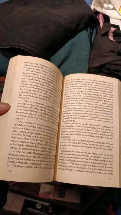 Libro Solteros Tóxicos de Danielle Steel - miniatura 4