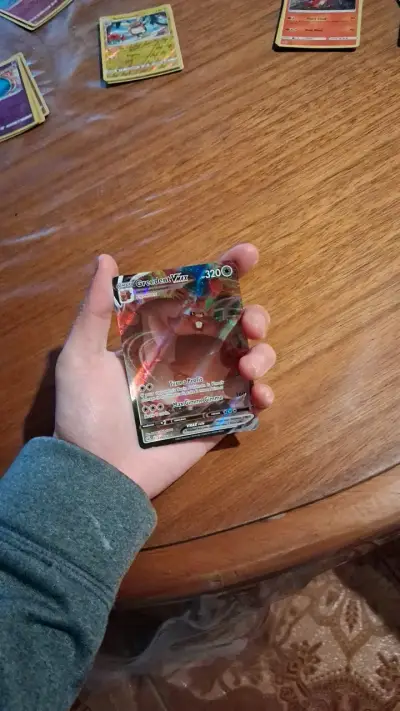 Colección de cartas de juego con diseño especial - miniatura 2