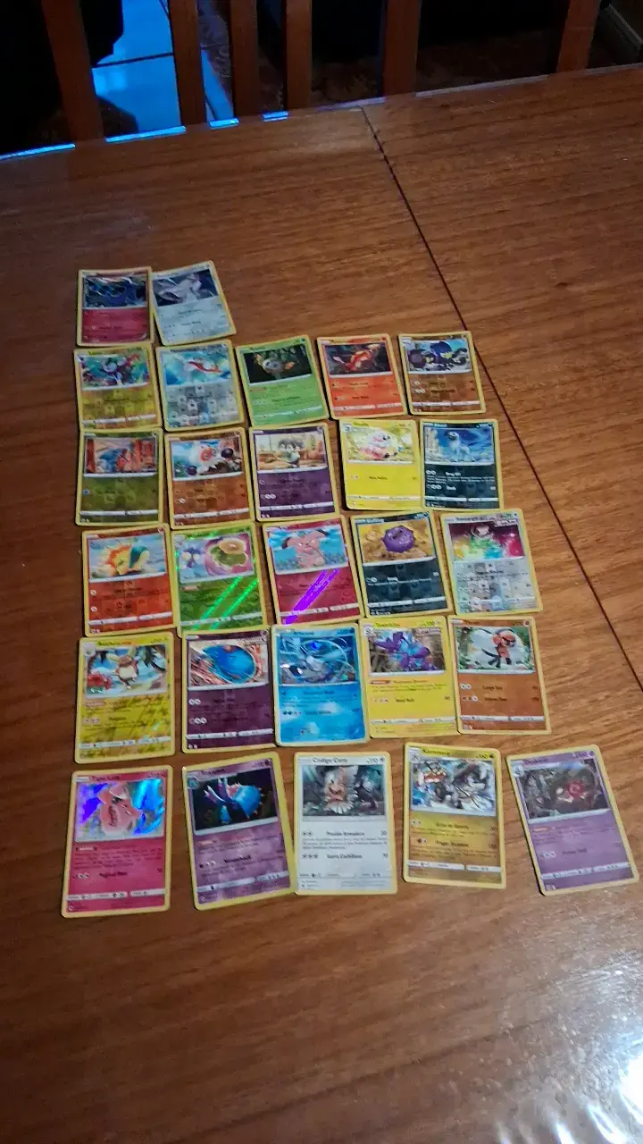 Colección de cartas de juego con diseño especial - 3