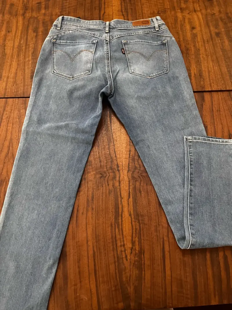 Jeans ajustados de mezclilla azul para mujer - 2