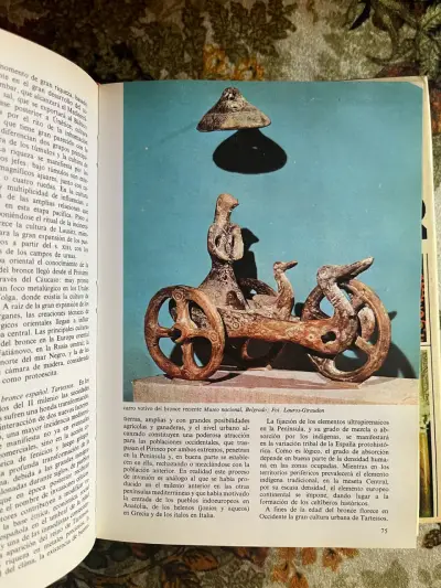 Libro Historia Universal Planeta Volumen 1 - miniatura 2