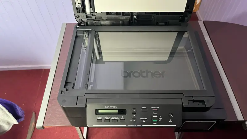 Impresora multifuncional Brother DCP-T710W - 2