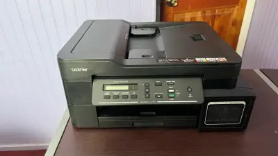 Impresora multifuncional Brother DCP-T710W - miniatura 3