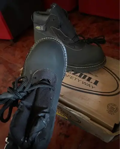 Zapatos de seguridad ambientes ácidos - miniatura 2