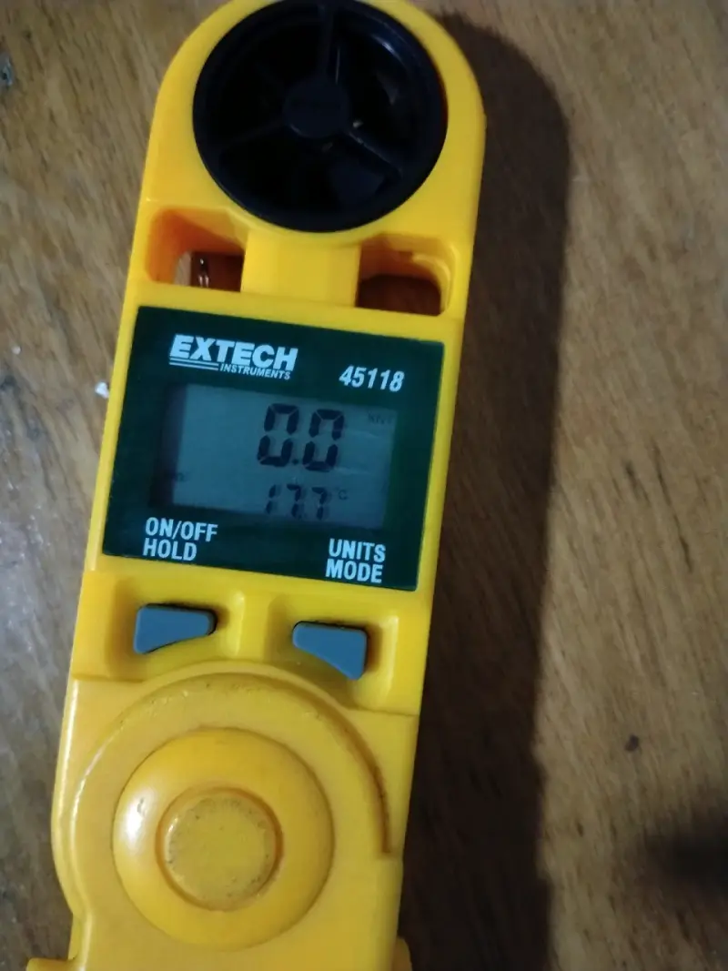 Anemómetro Mini Termo Extech 45118 - 4