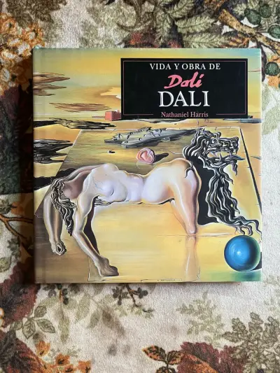 Libro 'Vida y Obra de Dalí' por Nathaniel Harris - miniatura 1