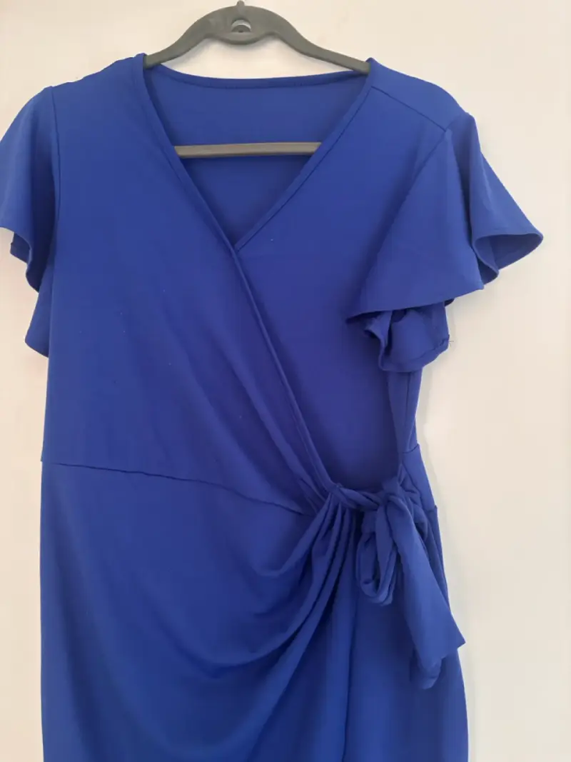 Vestido azul con mangas volantes - 3