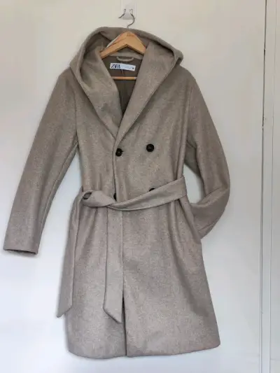 Abrigo de lana beige con capucha Zara - miniatura 1