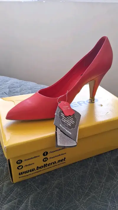 Zapatos de tacón rojo Bottero de cuero legítimo - miniatura 1