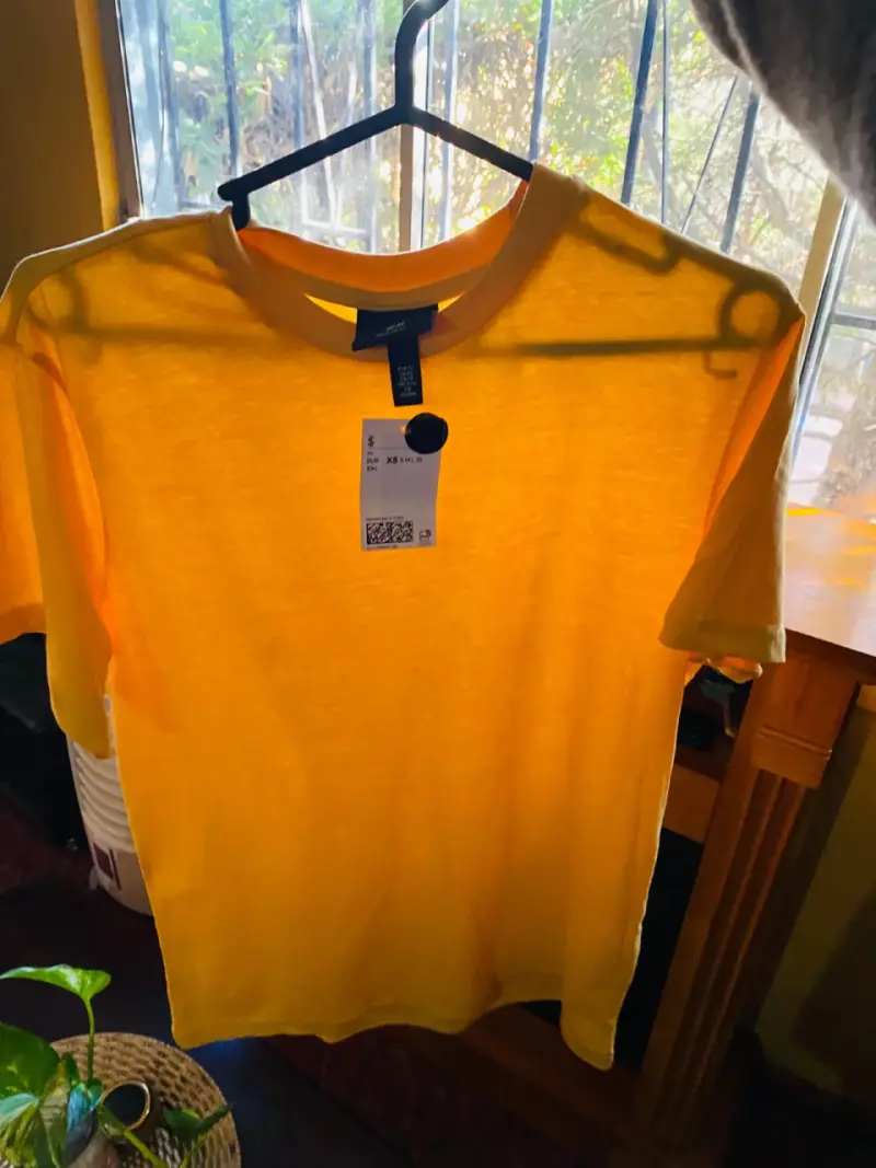 Polera Amarilla H&M Regular Fit Talla XS Nueva - 2